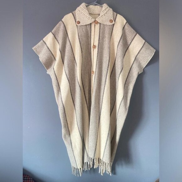 Vintage Fringe Poncho Cape Cottagecore Wool Blend Autumn Shawl - Picture 2 of 13